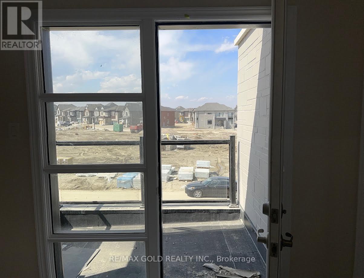 4 Michener Drive Property Photo 7