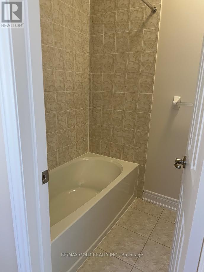 4 Michener Drive Property Photo 12