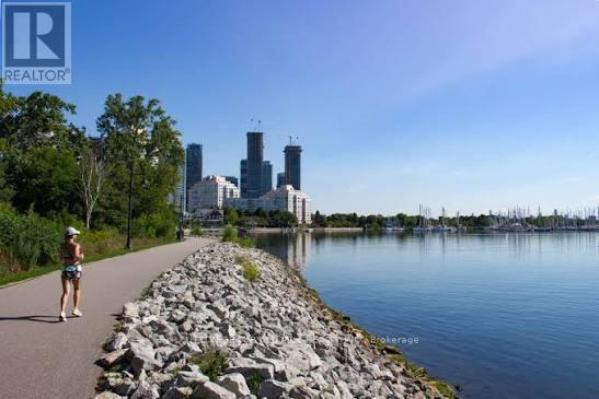 1908 - 2285 Lake Shore Boulevard W Property Photo 43
