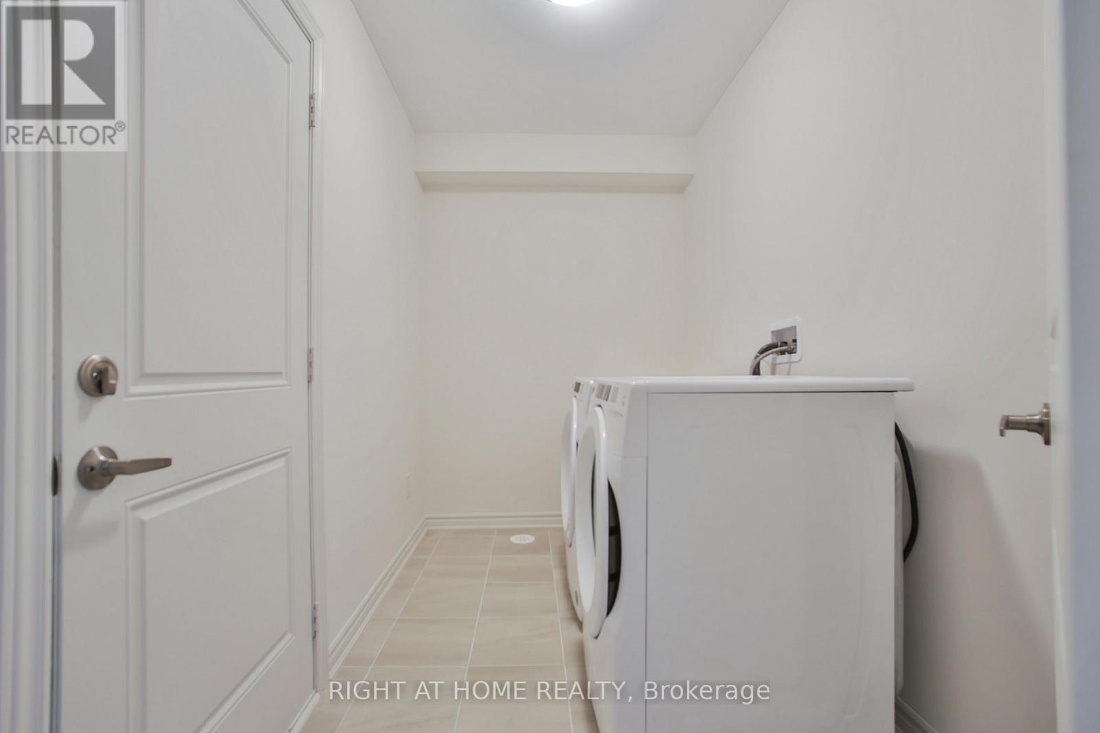 20 - 50 Edinburgh Drive Property Photo 44