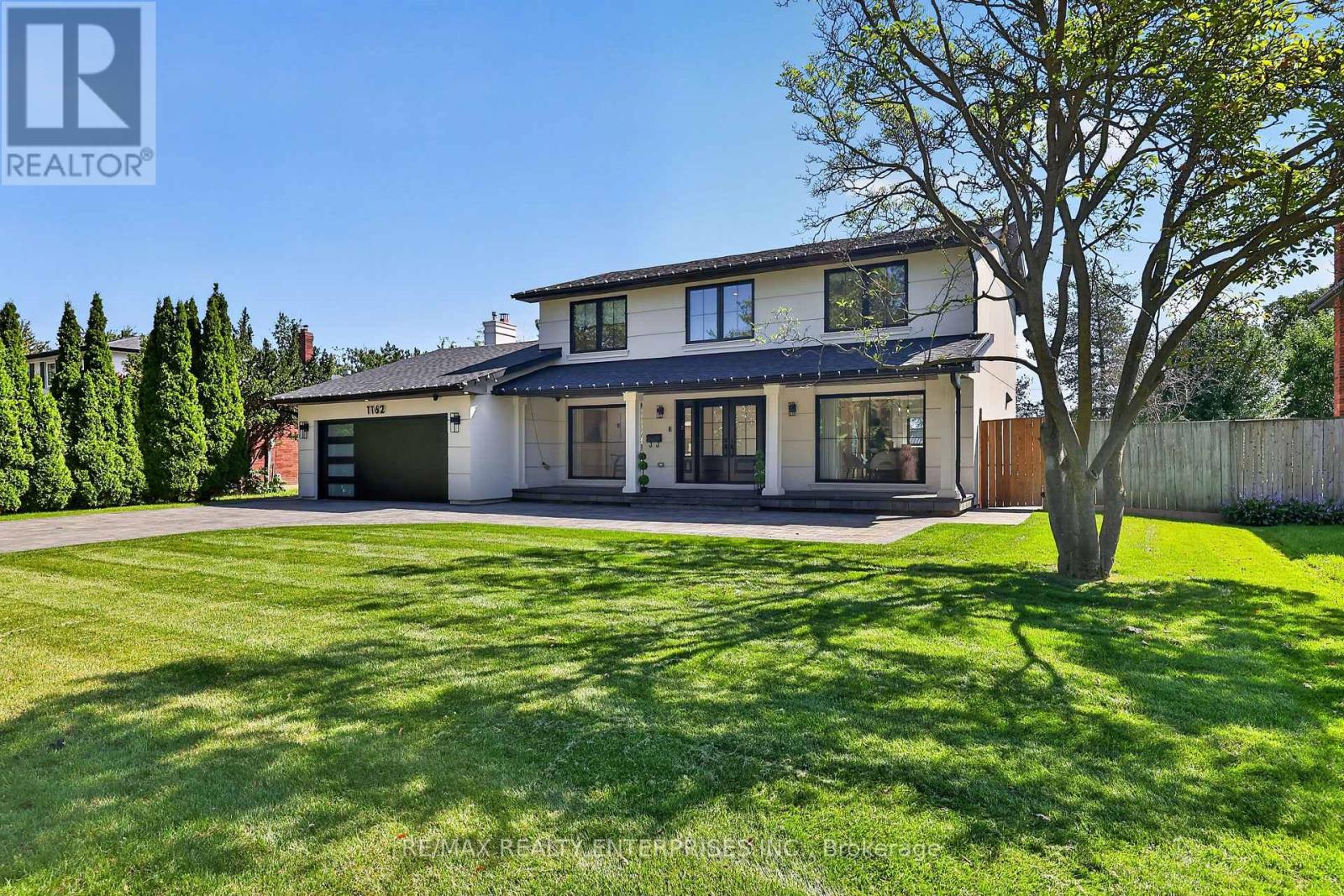 1162 Fleet Street Property Photo 1