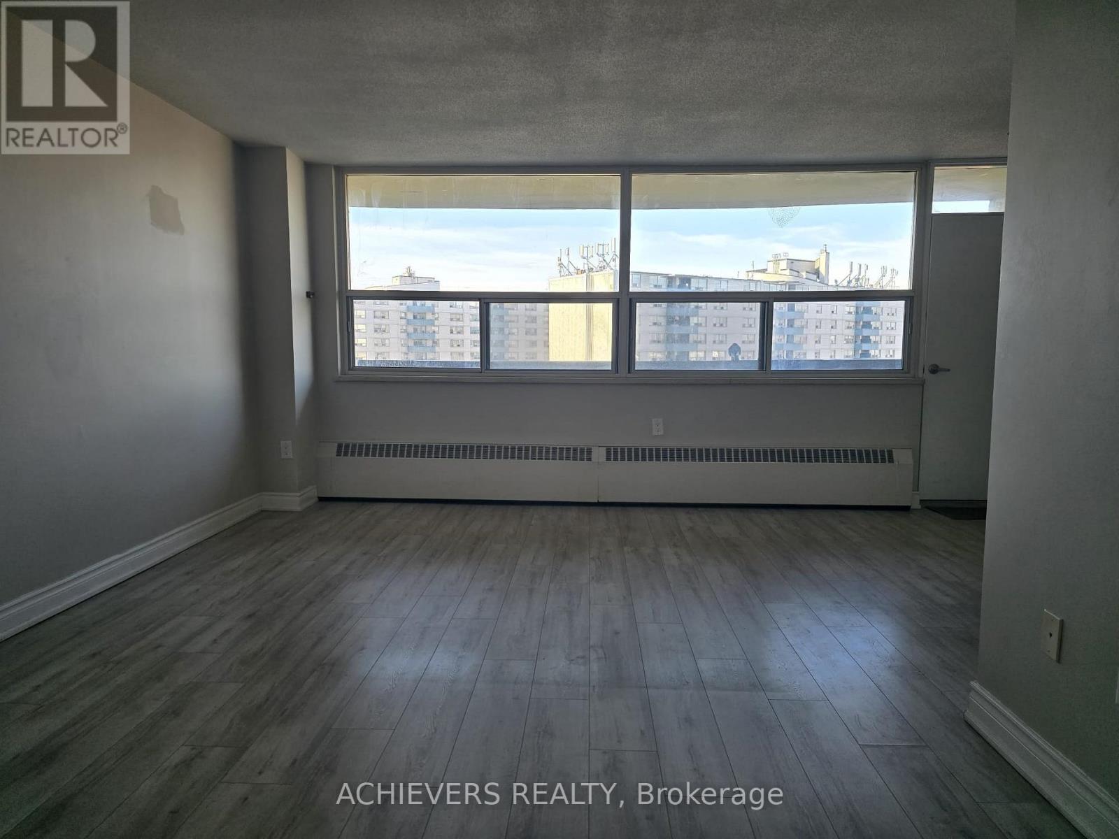 1004 - 1455 Lawrence Avenue W Property Photo 7