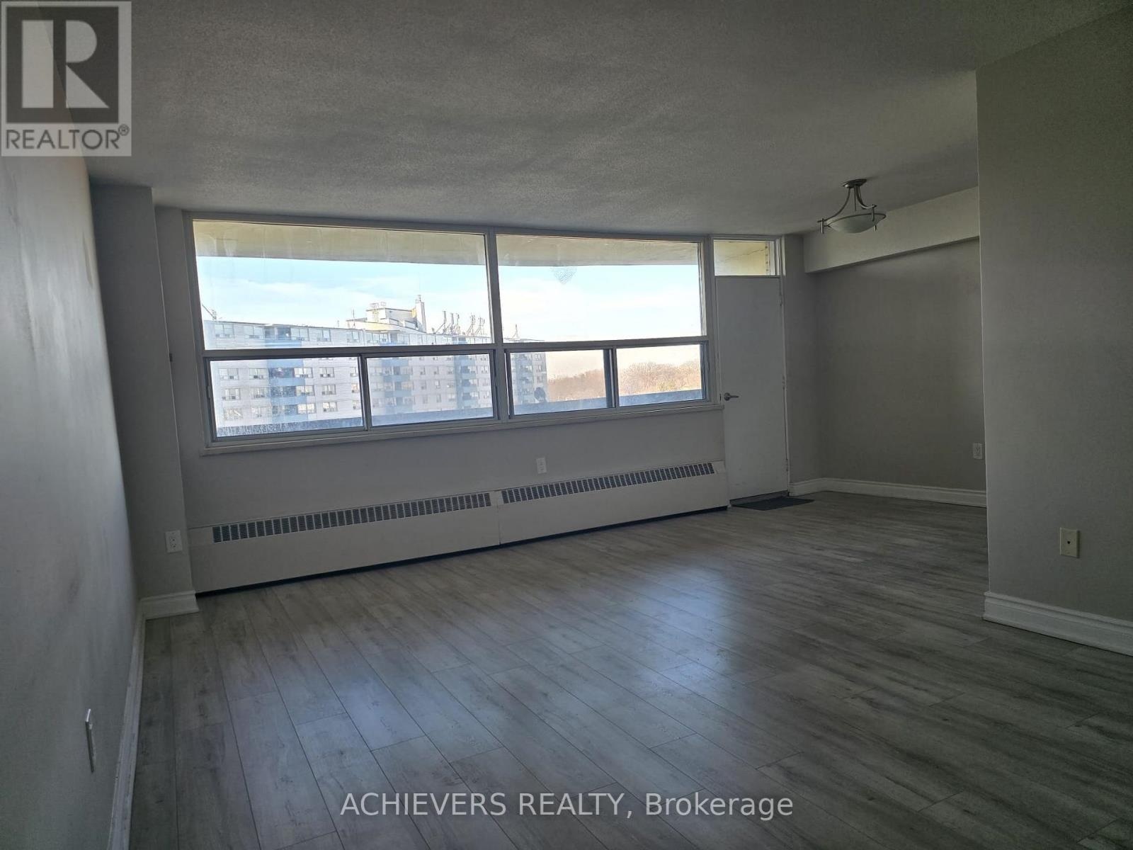 1004 - 1455 Lawrence Avenue W Property Photo 8