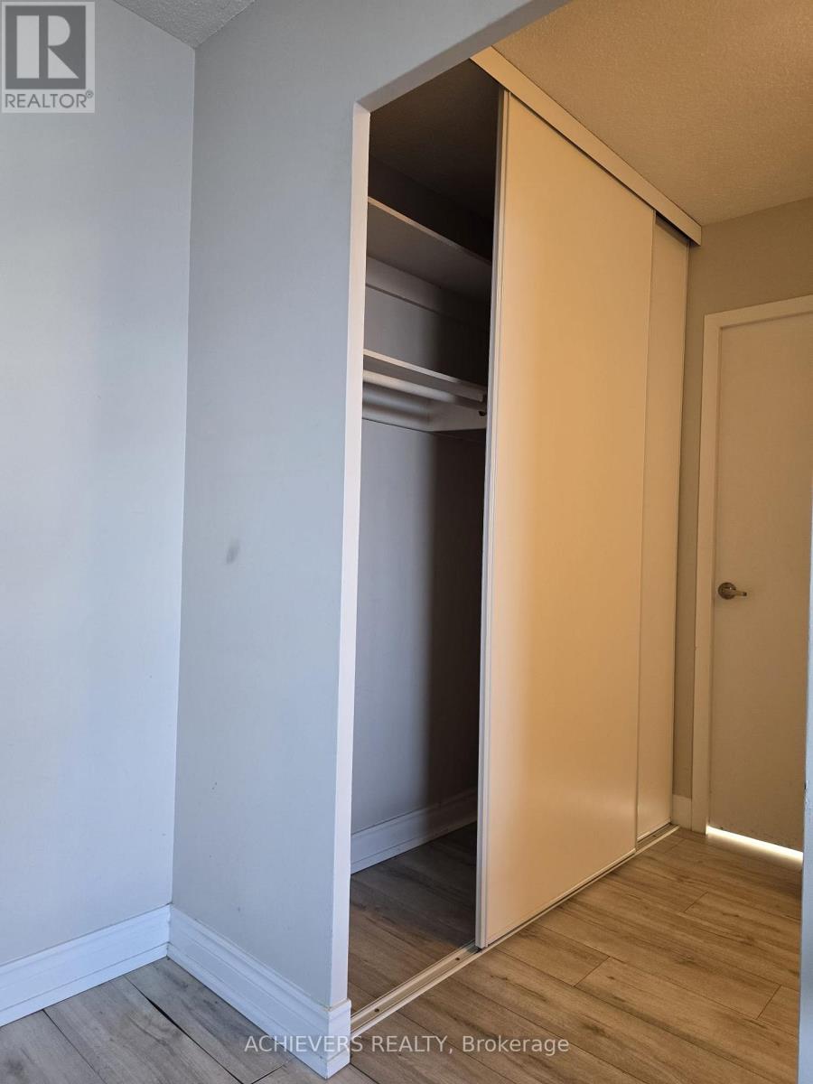 1004 - 1455 Lawrence Avenue W Property Photo 19