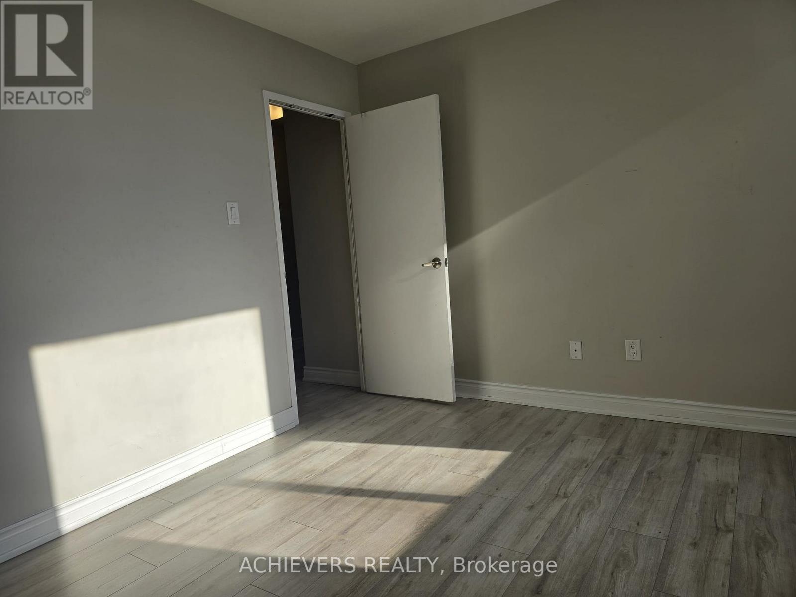 1004 - 1455 Lawrence Avenue W Property Photo 24
