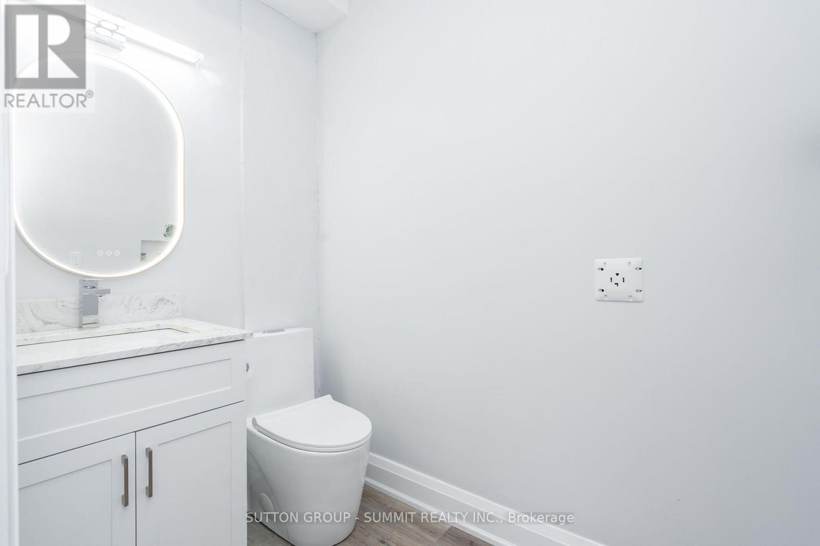 100 Rosethorn Avenue Property Photo 13