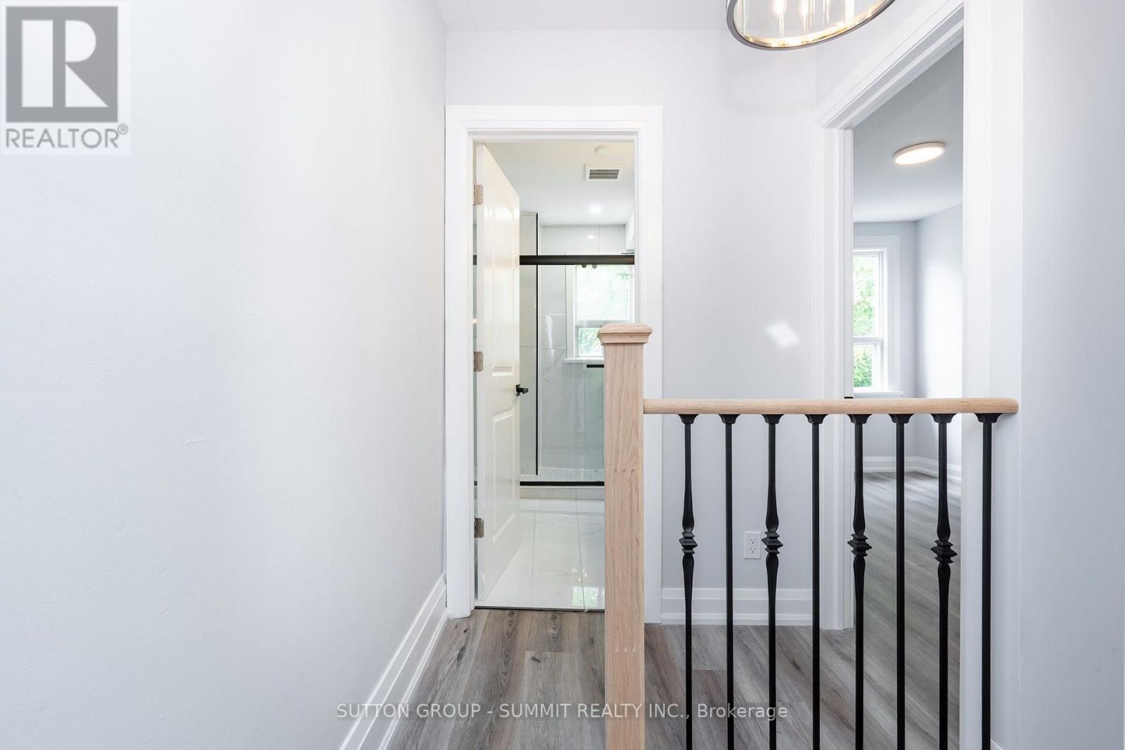 100 Rosethorn Avenue Property Photo 18