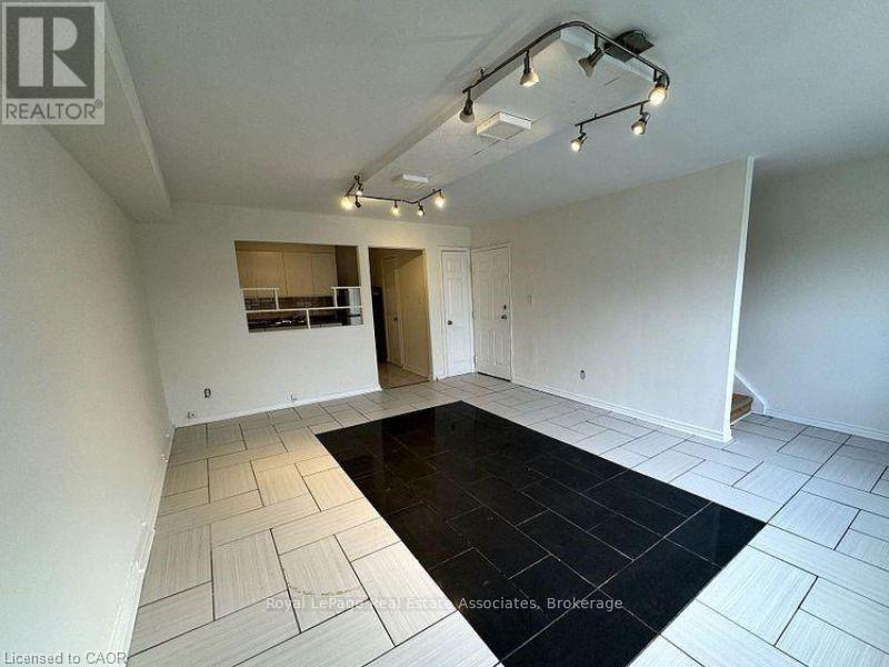 1 - 3071 Hurontario Street Property Photo 3