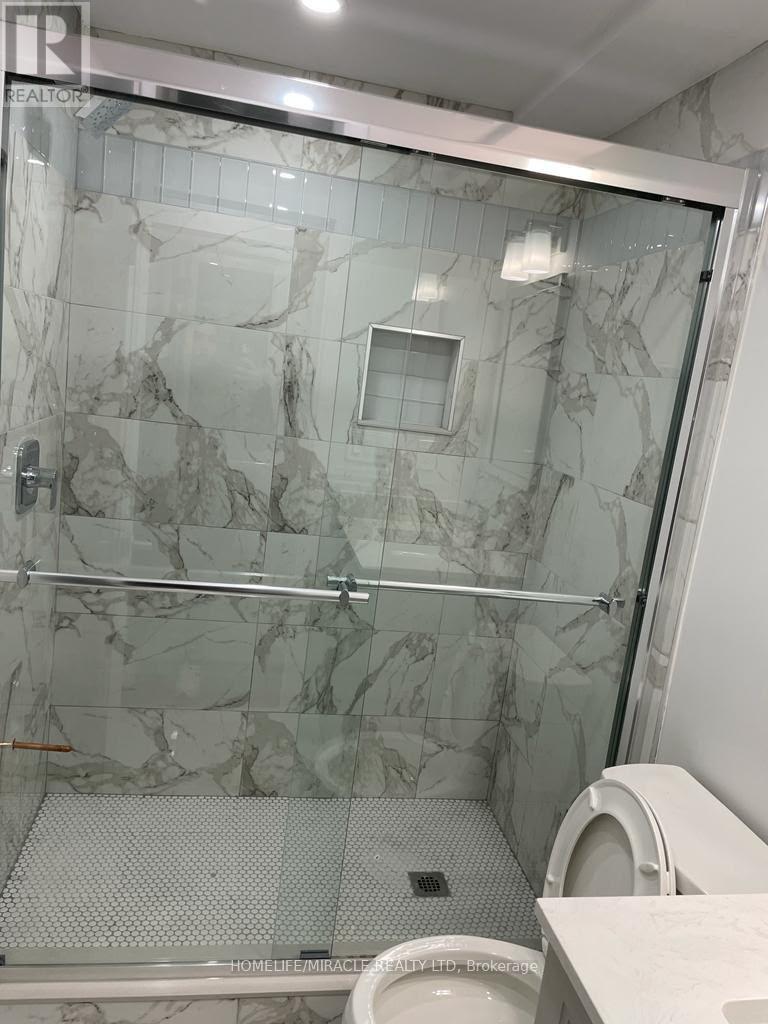 25 Wasaga Road Property Photo 4