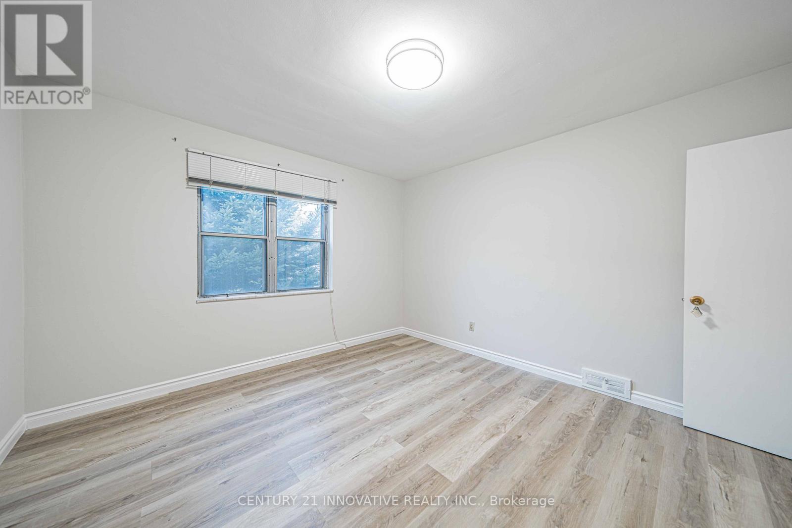 Upper - 22 Carysfort Road Property Photo 18