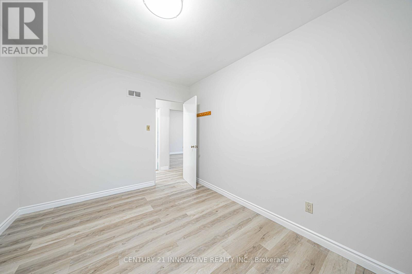 Upper - 22 Carysfort Road Property Photo 24