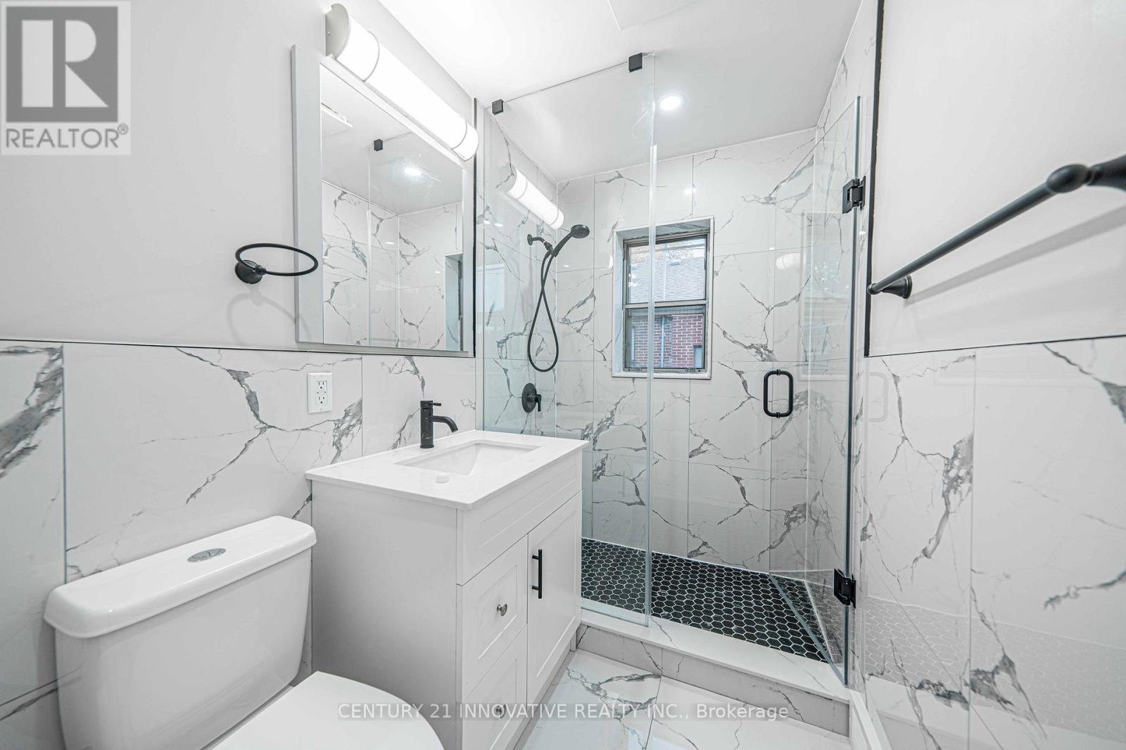 Upper - 22 Carysfort Road Property Photo 31