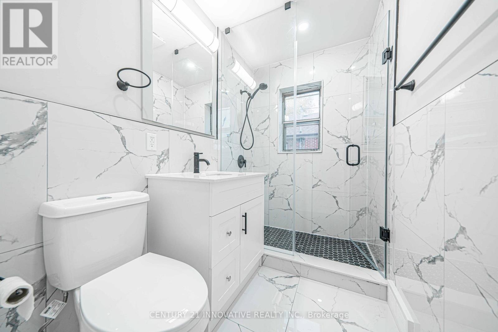 Upper - 22 Carysfort Road Property Photo 32