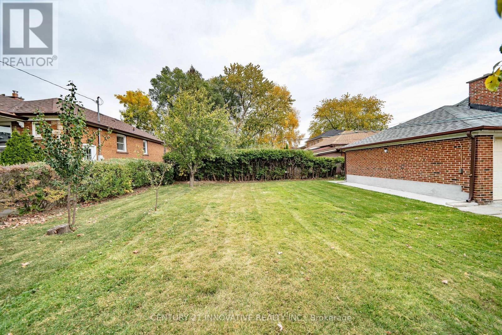 Upper - 22 Carysfort Road Property Photo 44