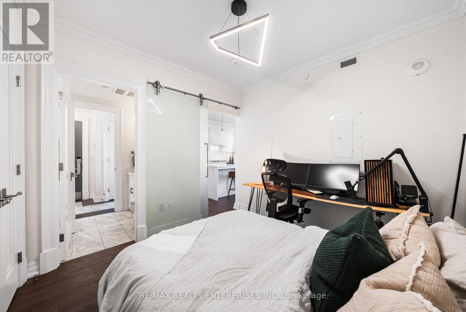 505 - 2060 Lakeshore Road Property Photo 25