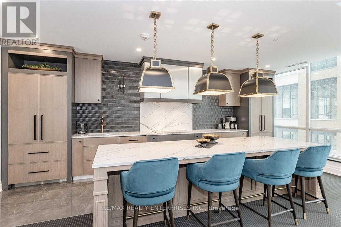 505 - 2060 Lakeshore Road Property Photo 33