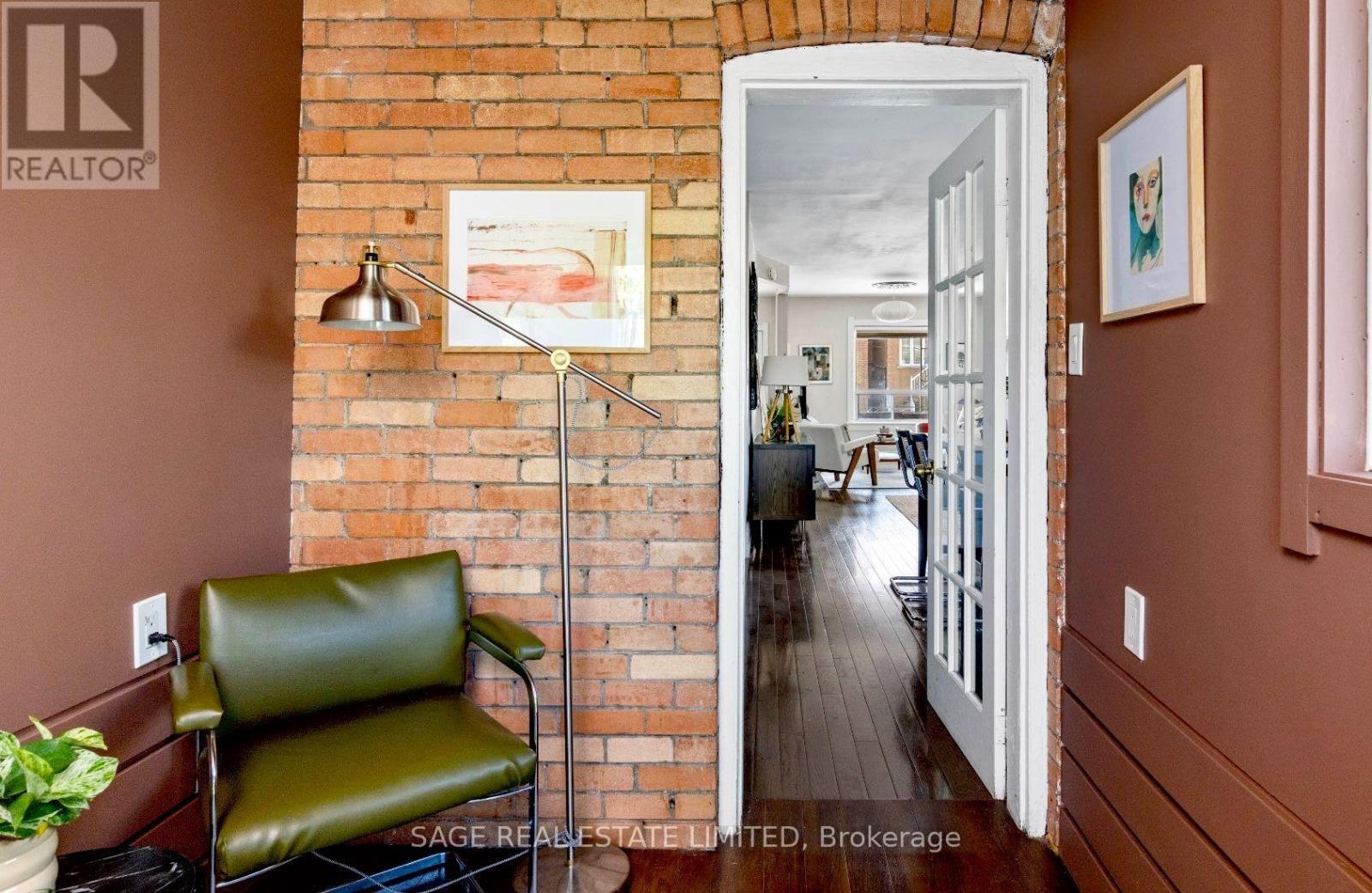 113 Lightbourn Avenue Property Photo 12