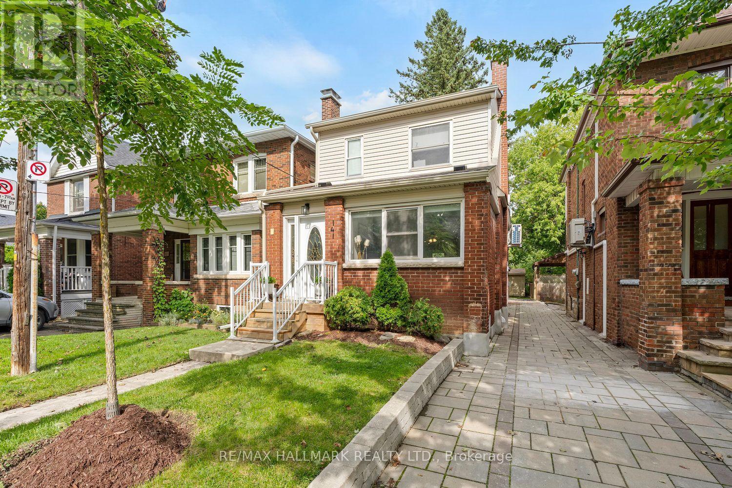 141 Humbercrest Boulevard Property Photo 1