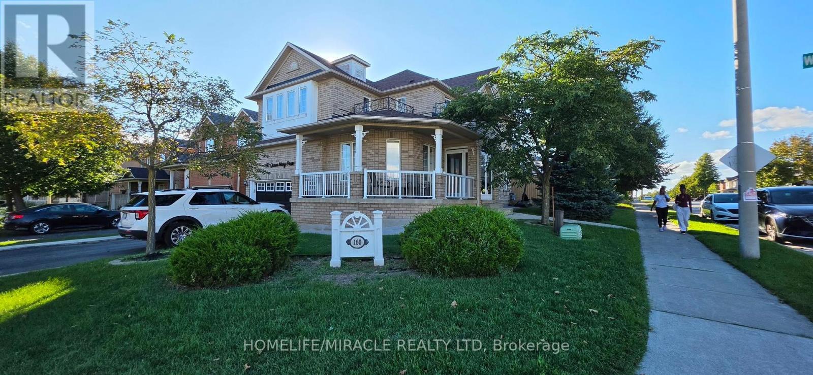160 Queen Mary Drive Property Photo 1