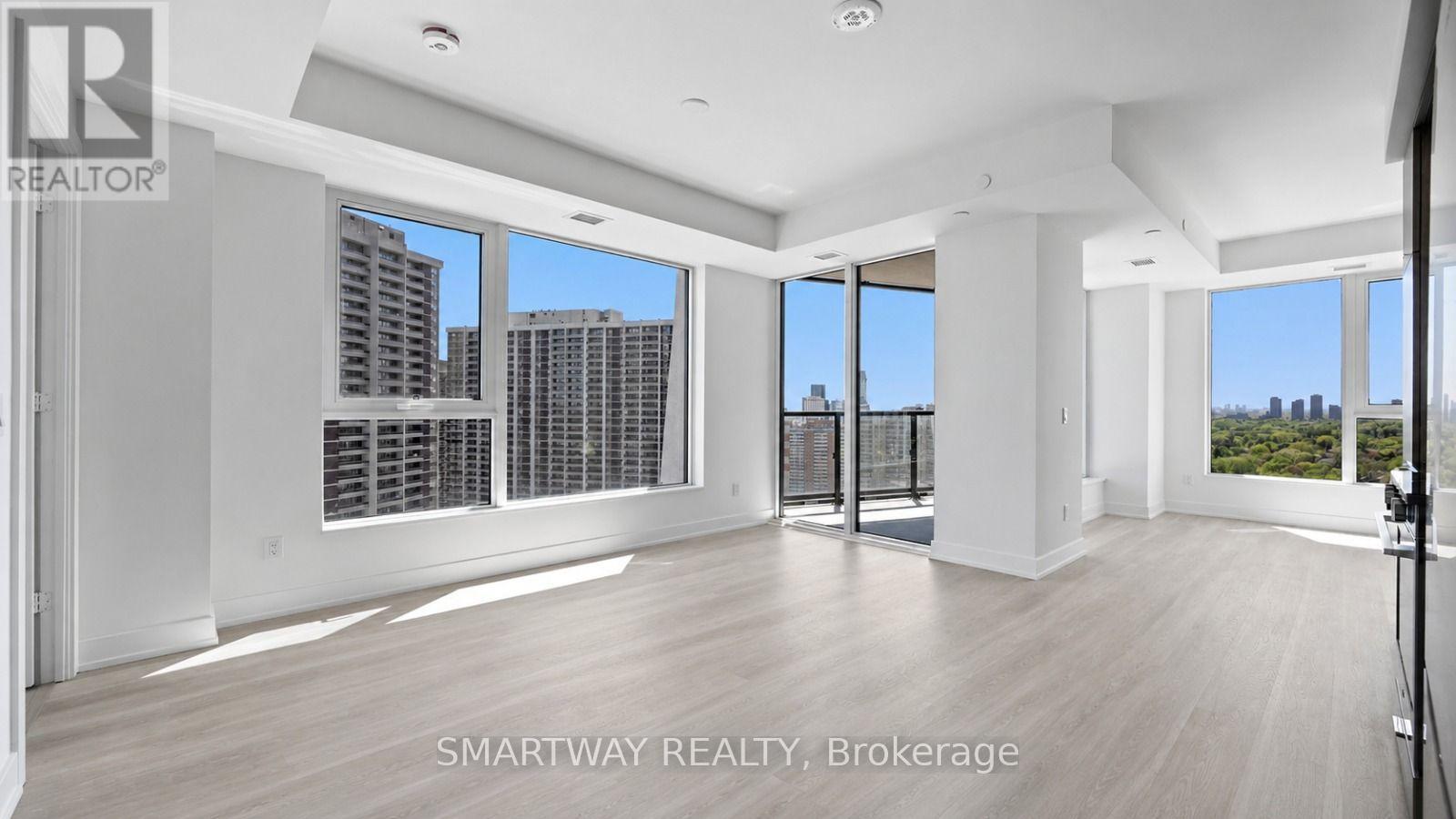 2206 - 60 Central Park Roadway Property Photo 8