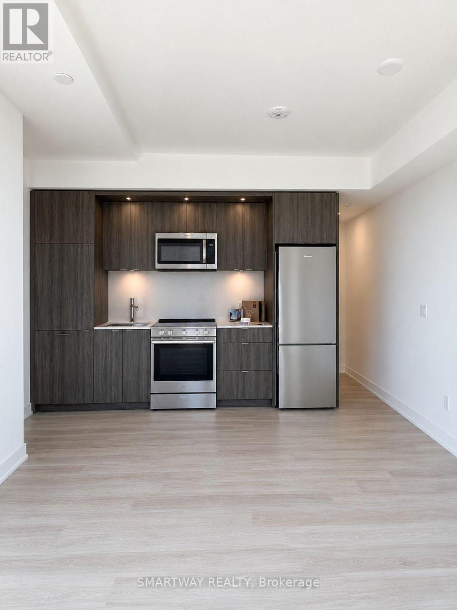 2206 - 60 Central Park Roadway Property Photo 11