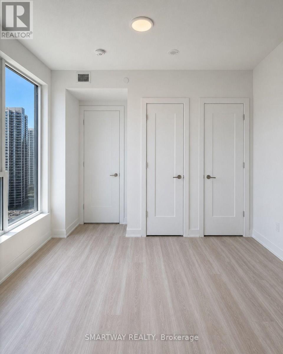 2206 - 60 Central Park Roadway Property Photo 14