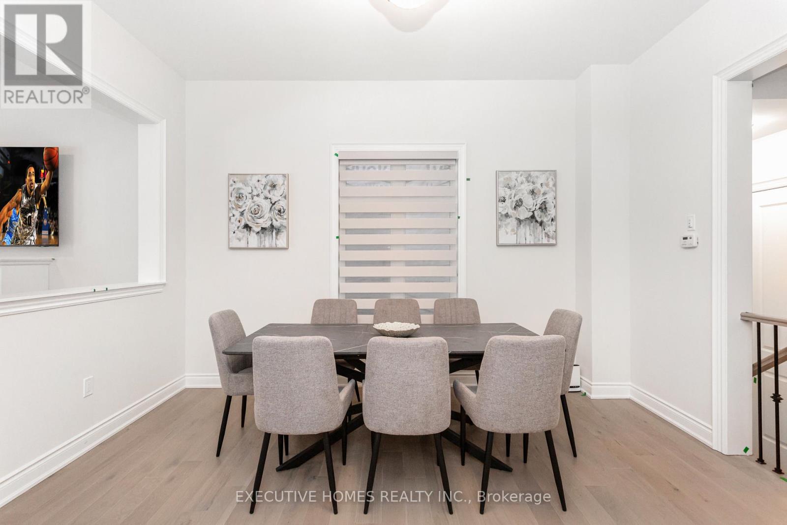1371 Peony Path Property Photo 11