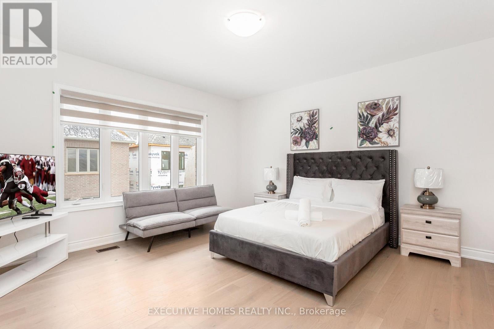 1371 Peony Path Property Photo 27