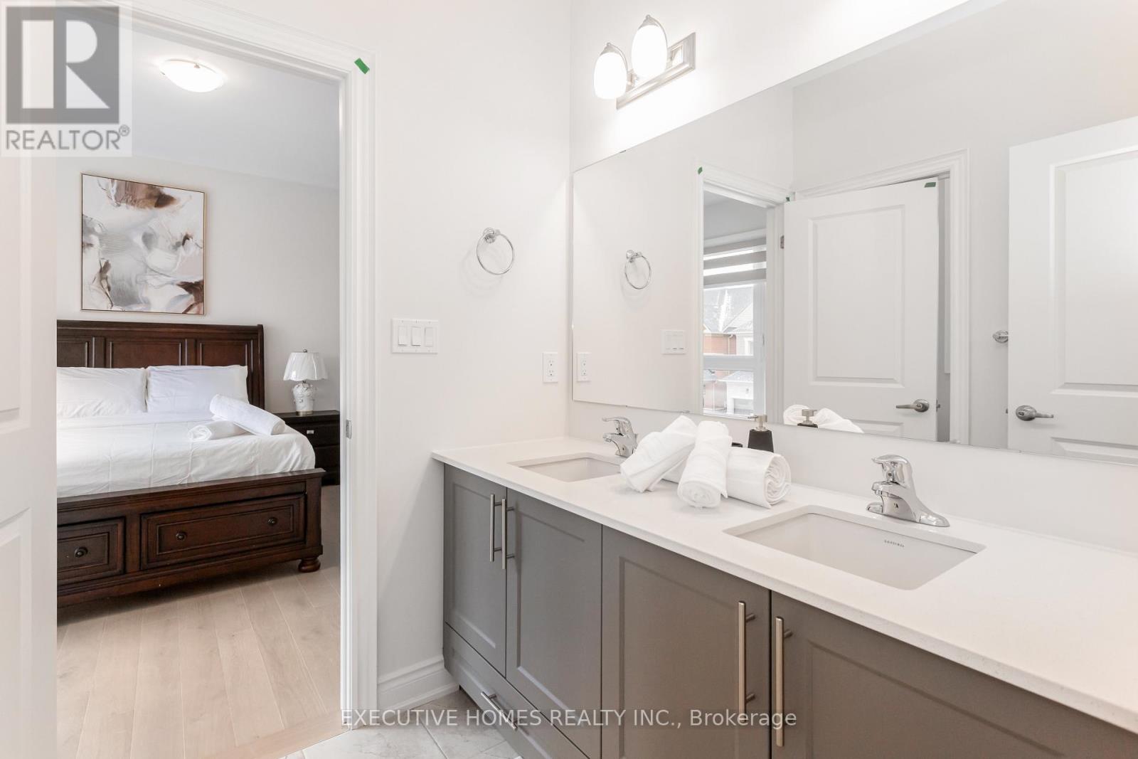 1371 Peony Path Property Photo 36