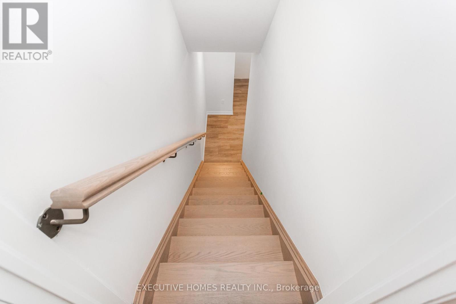 1371 Peony Path Property Photo 39