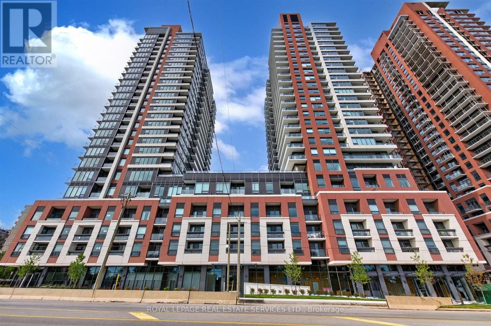 1813 - 4010 EGLINTON AVENUE W Property Photo 1