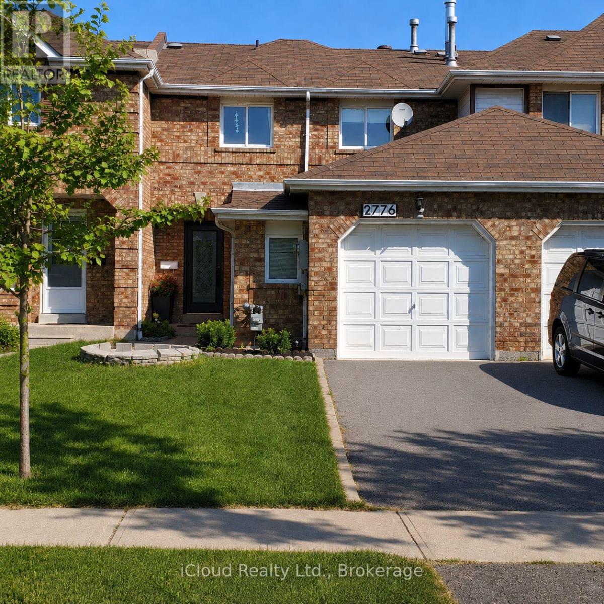 2776 LINDHOLM CRESCENT