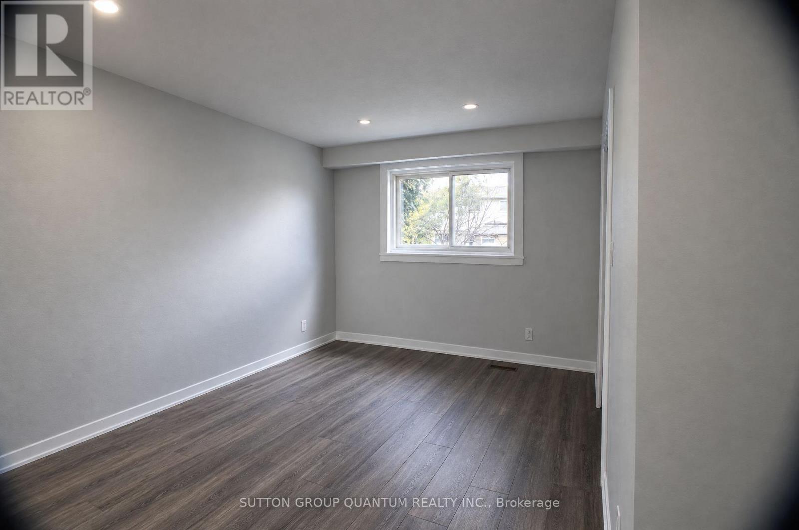 1237 Sycamore Drive Property Photo 14