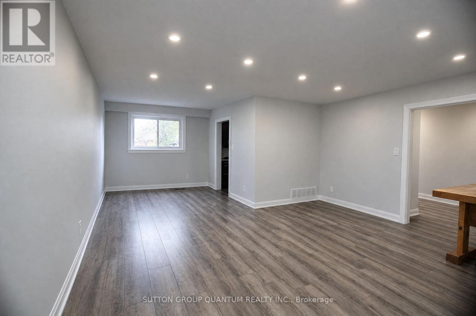 1237 Sycamore Drive Property Photo 16