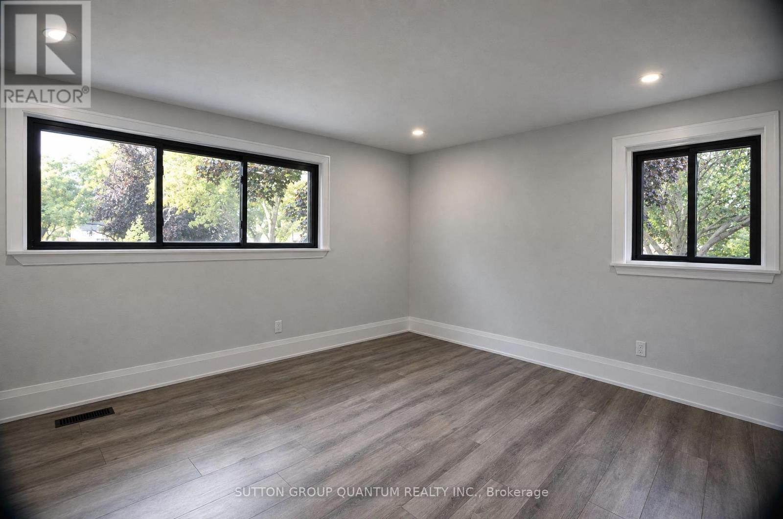 1237 Sycamore Drive Property Photo 18