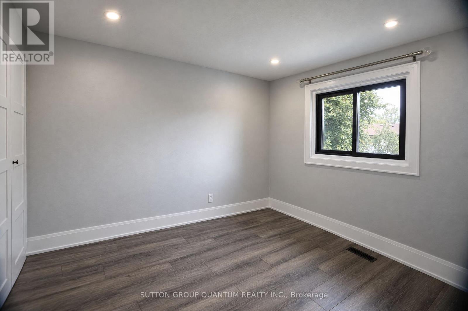 1237 Sycamore Drive Property Photo 23