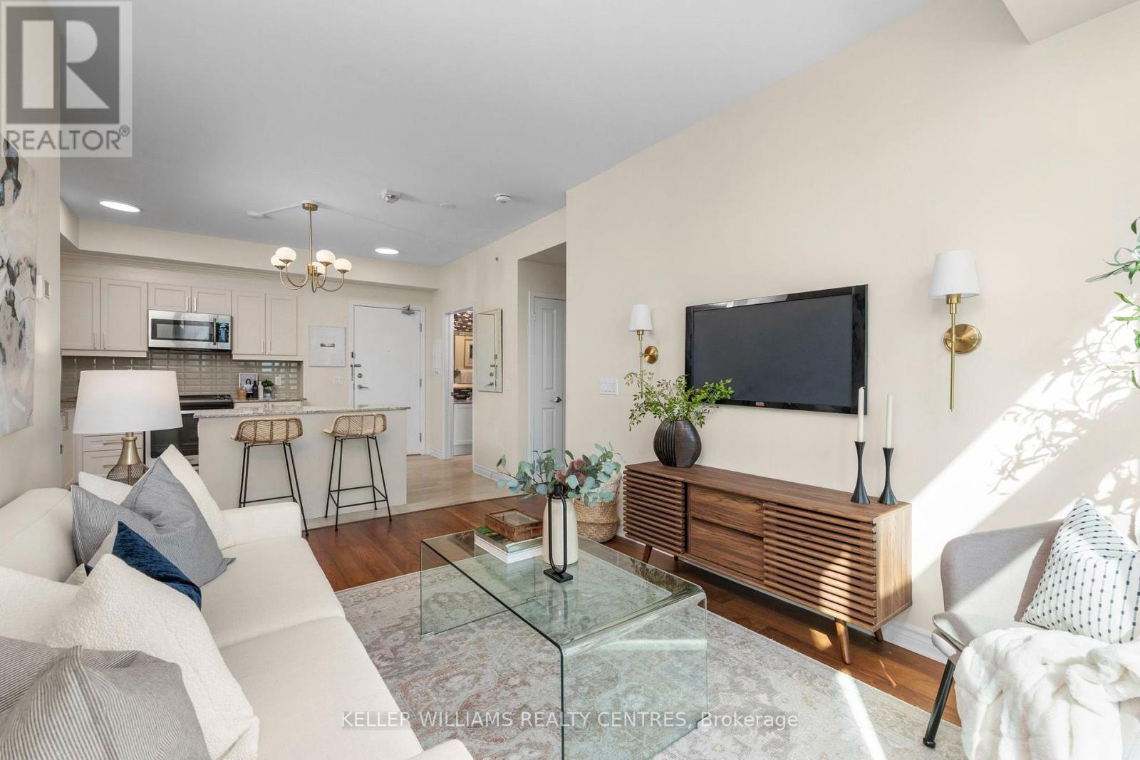 410 - 2522 Keele Street Property Photo 7