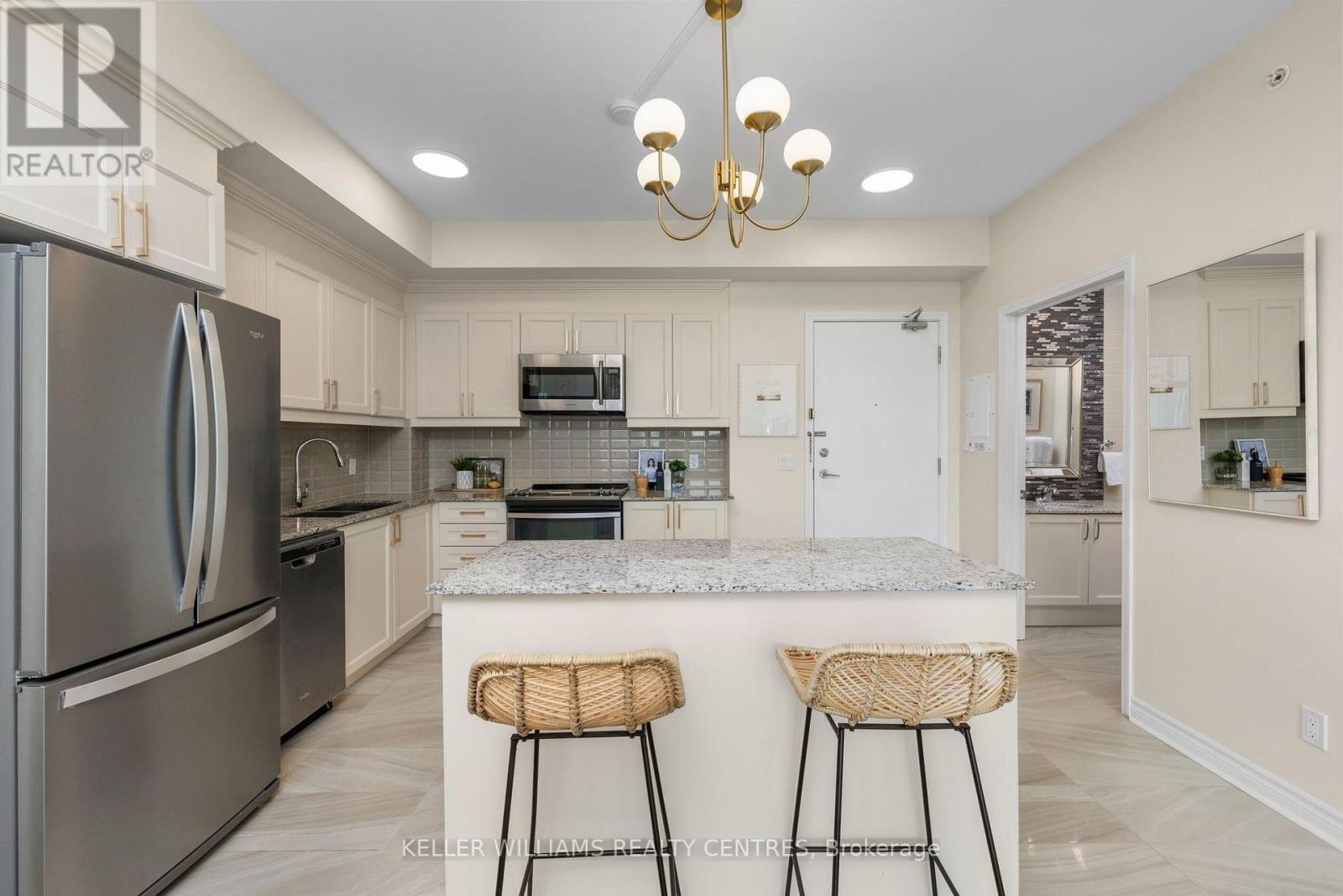 410 - 2522 Keele Street Property Photo 9