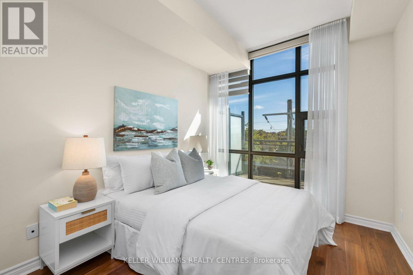 410 - 2522 Keele Street Property Photo 22