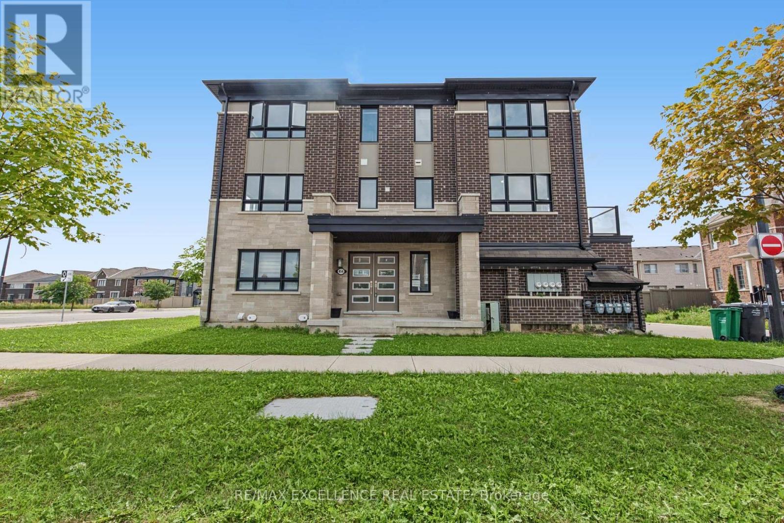 454 Remembrance Road Property Photo 1