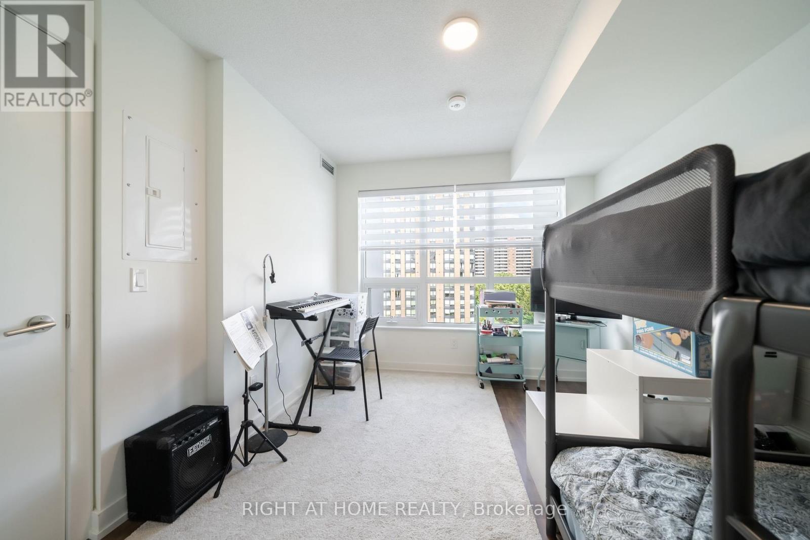 807 - 10 Wilby Crescent Property Photo 26