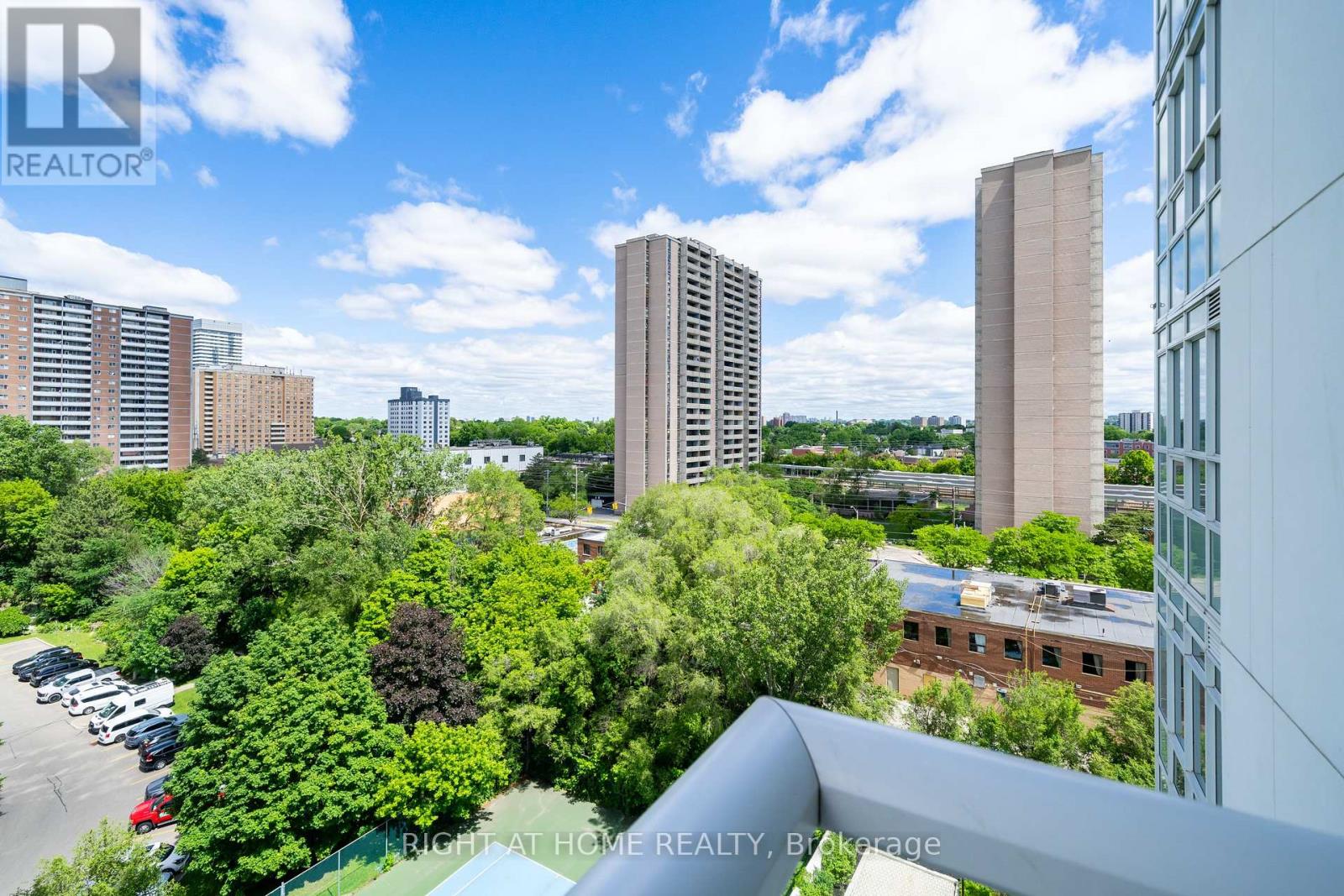 807 - 10 Wilby Crescent Property Photo 33