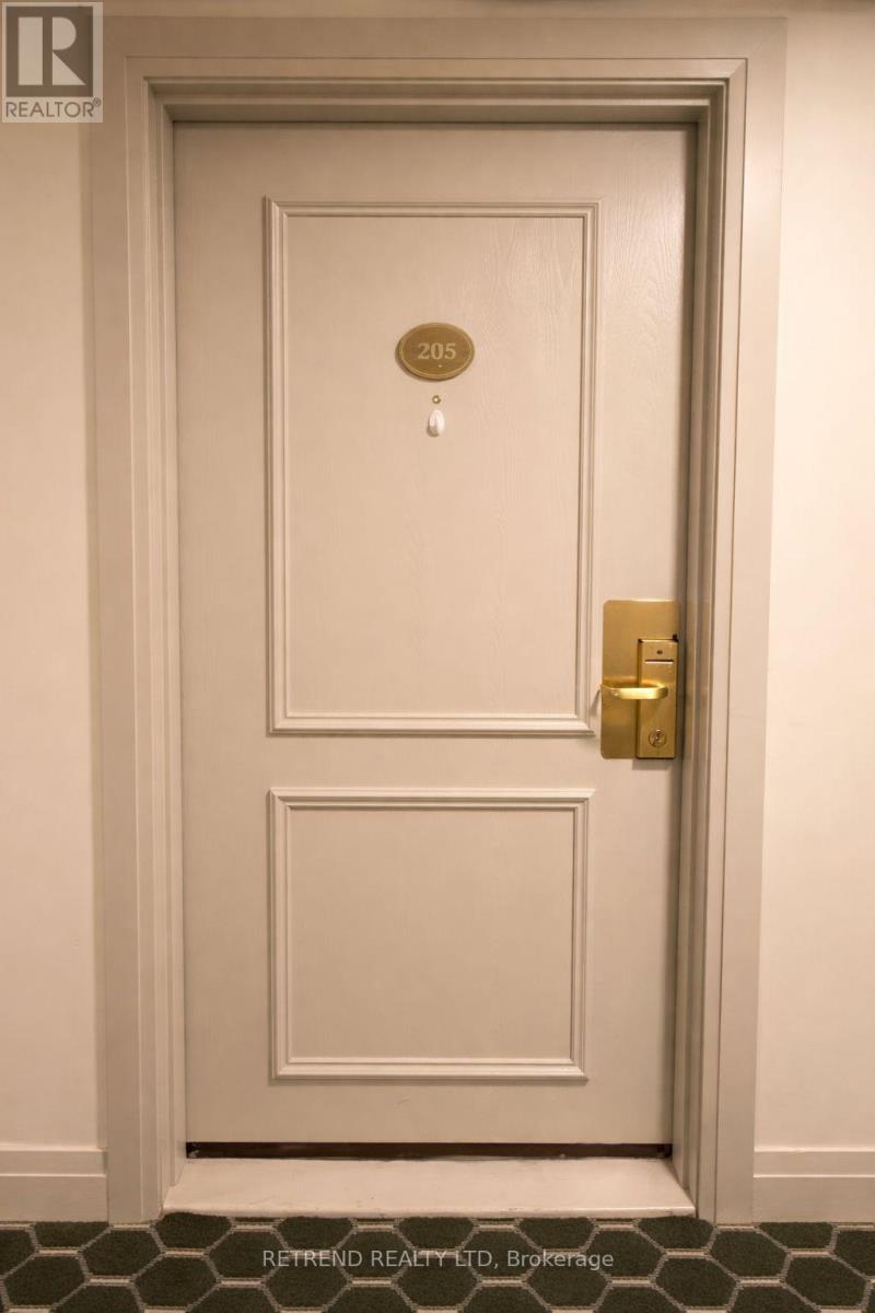 205 - 2737 Keele Street Property Photo 2