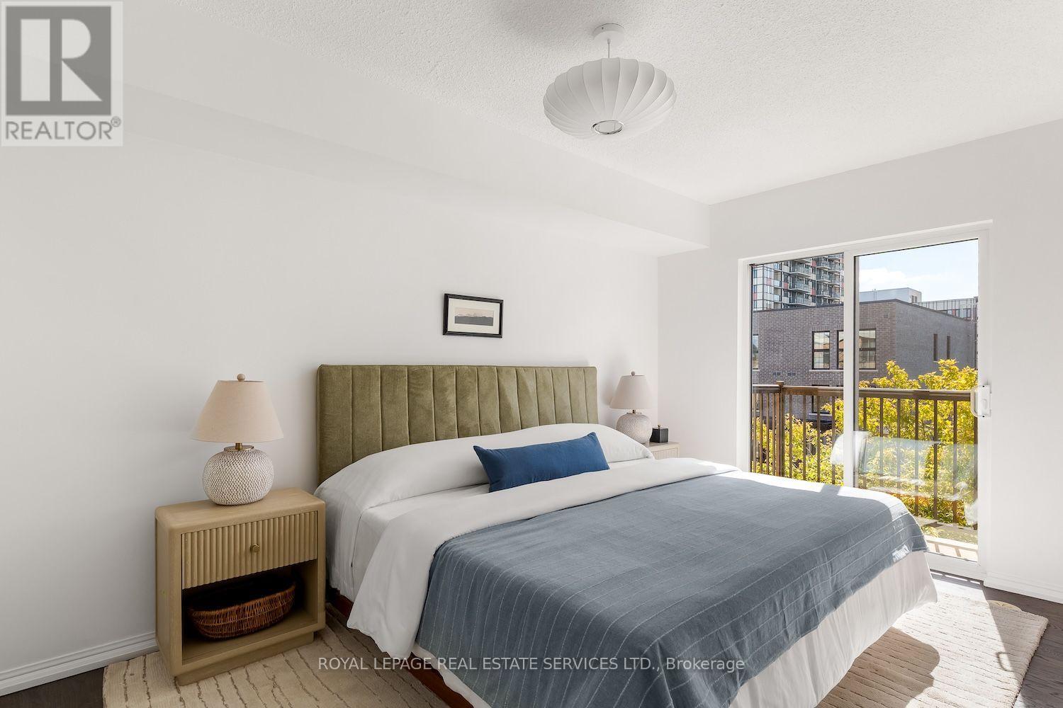227 - 7 Foundry Avenue Property Photo 20