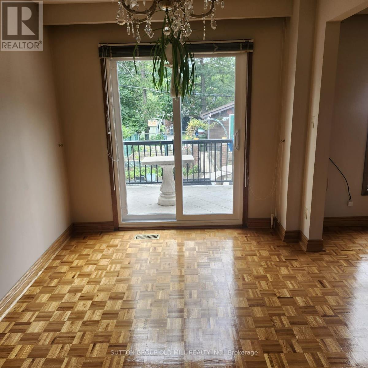 194 Beta Street Property Photo 6