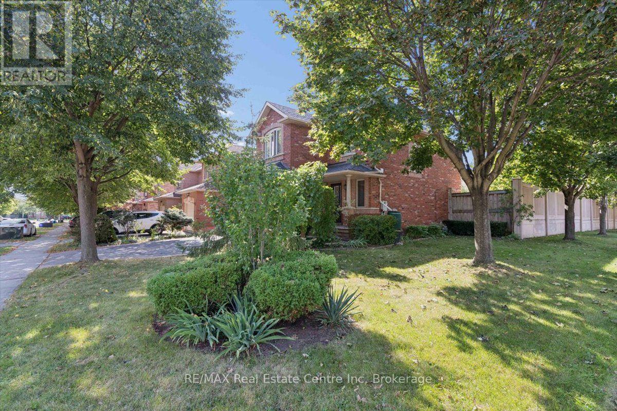 2524 Logan Avenue Property Photo 1