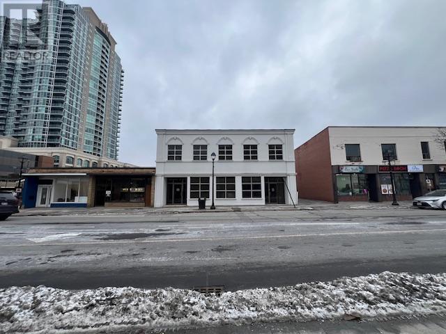 1 - 32 Queen Street W Property Photo 2