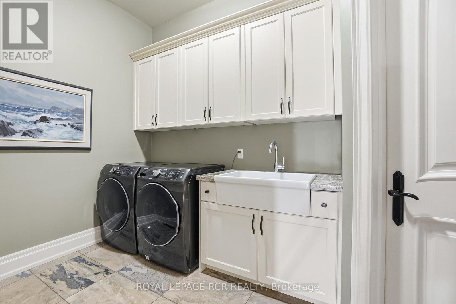 7 Proctor Avenue Property Photo 29