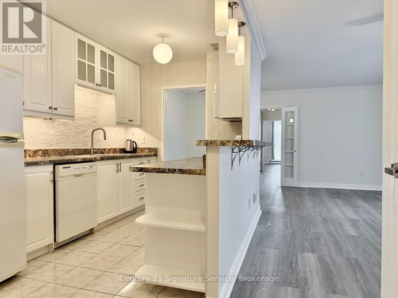 1107 - 3025 Queen Frederica Drive Property Photo 1
