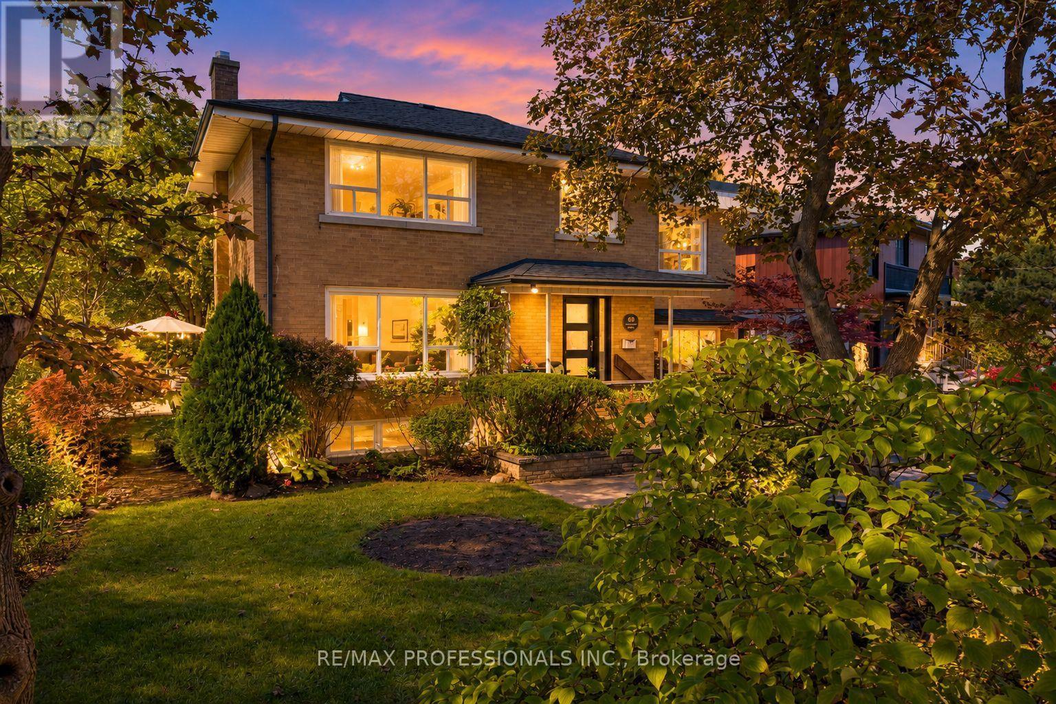 60 Fernalroy Boulevard Property Photo 1